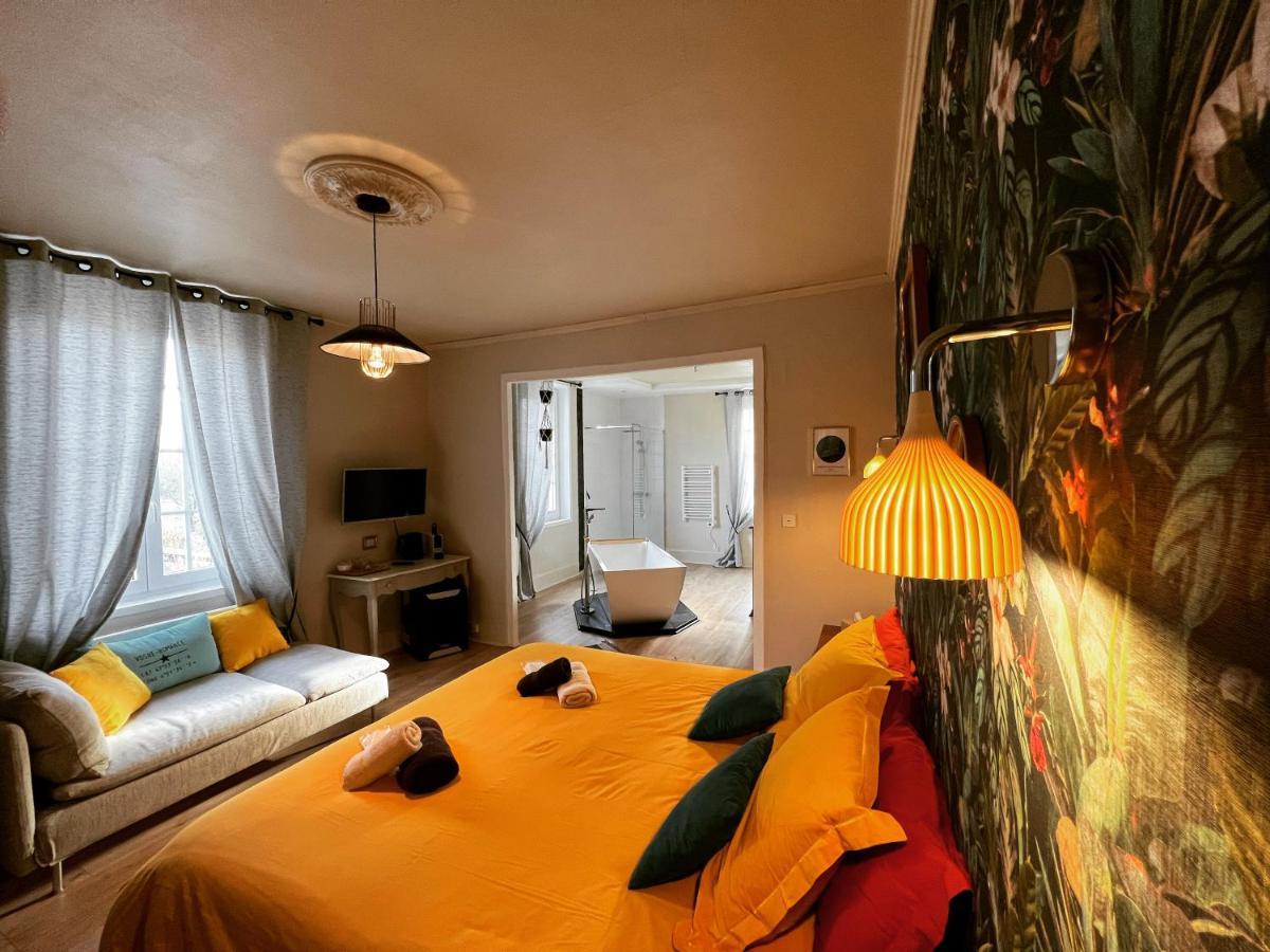 L'Escale Chambres Et Table D'Hotes Verdun-sur-le-Doubs Eksteriør billede
